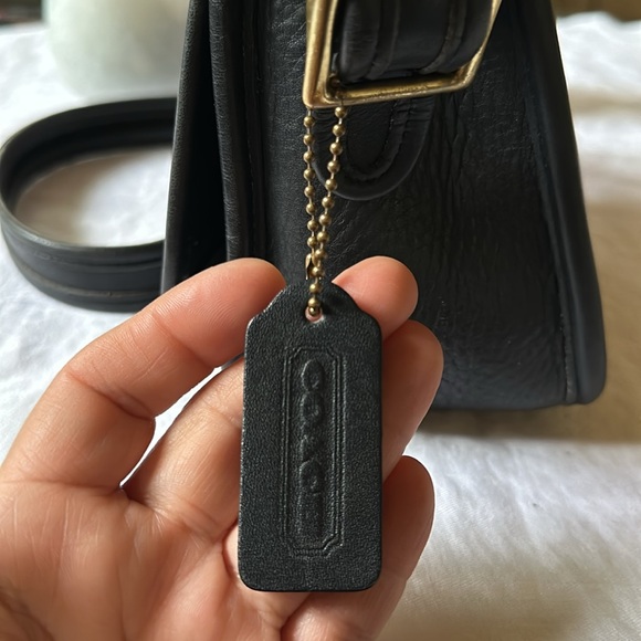 Vintage Coach Serial 9965 Black Leather with brass trimmings - Picture 3 of 13